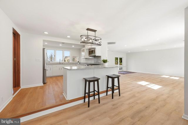 7 HATSAWAP RD, Cambridge, MD 21613