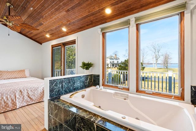 7 HATSAWAP RD, Cambridge, MD 21613