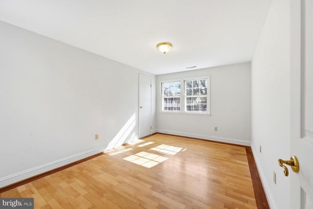 7 HATSAWAP RD, Cambridge, MD 21613