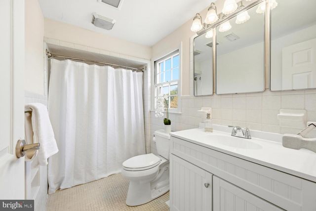 7 HATSAWAP RD, Cambridge, MD 21613