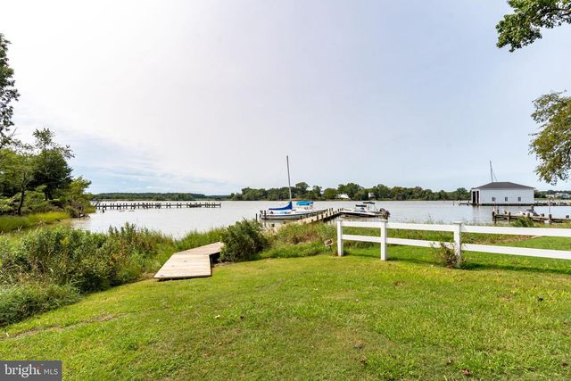 7 HATSAWAP RD, Cambridge, MD 21613