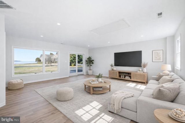 7 HATSAWAP RD, Cambridge, MD 21613