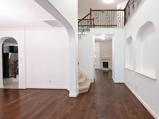 6010 Green Meadows Lane, Katy, TX 77493