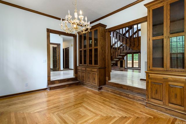 6 Country Oaks Drive, Little Rock, AR 72223