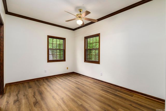 6 Country Oaks Drive, Little Rock, AR 72223