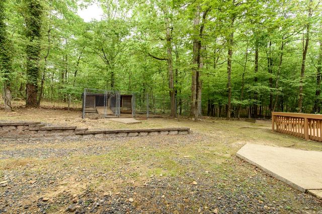 6 Country Oaks Drive, Little Rock, AR 72223