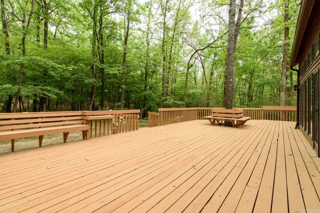 6 Country Oaks Drive, Little Rock, AR 72223