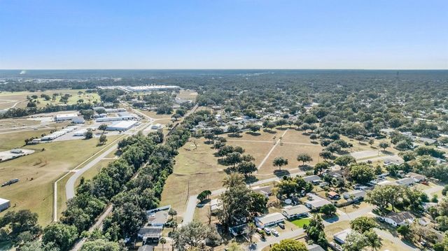 39252 HEIGHTS AVENUE, Zephyrhills, FL 33542