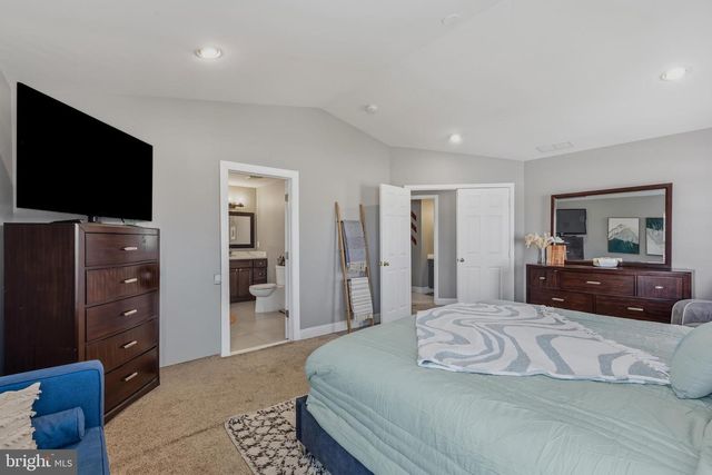 18 BRYCE RD, Berlin, NJ 08009