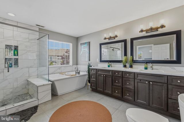 18 BRYCE RD, Berlin, NJ 08009