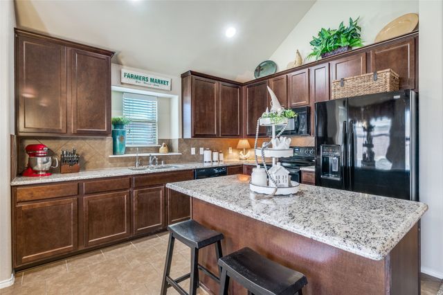 2325 Scott Creek Drive, Little Elm, TX 75068