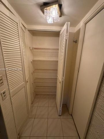 1901 Brickell Avenue B1010, Miami, FL 33129