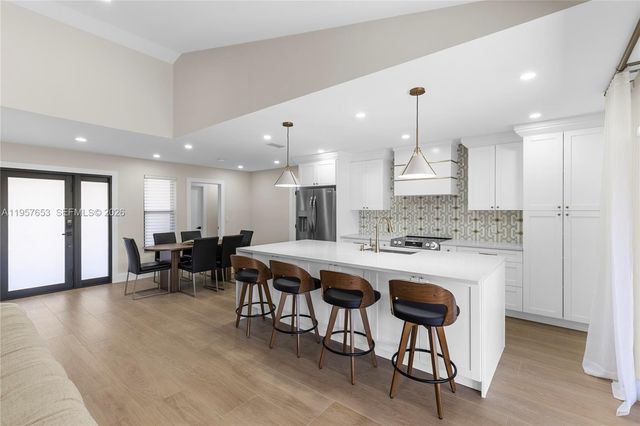 9234 Southampton Pl, Boca Raton, FL 33434