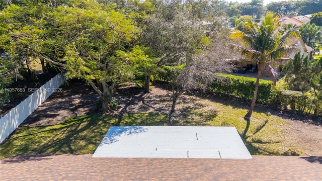 9234 Southampton Pl, Boca Raton, FL 33434
