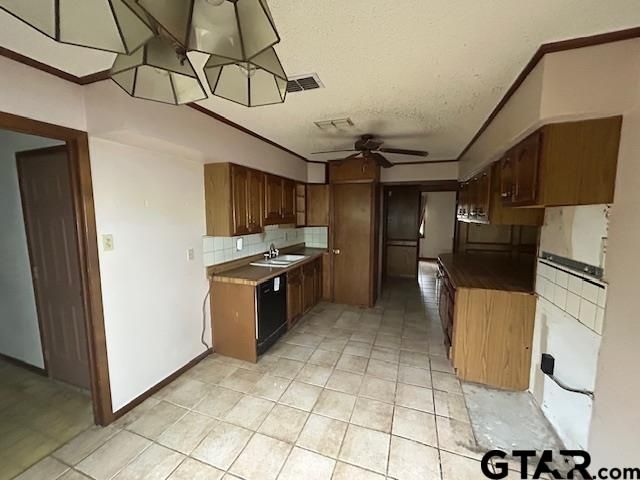 712 Leon Dr, Tyler, TX 75702