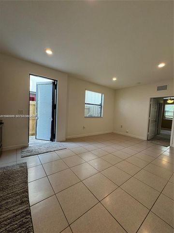 11762 SW 253rd St 1, Homestead, FL 33032