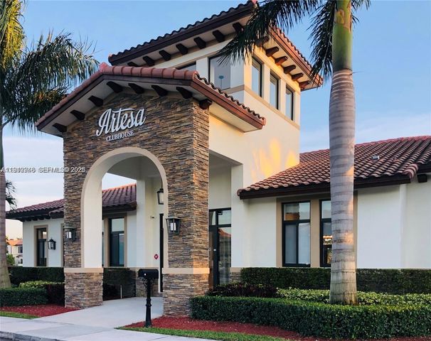 11762 SW 253rd St 1, Homestead, FL 33032