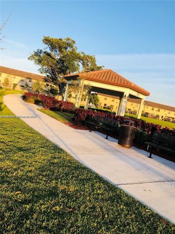 11762 SW 253rd St 1, Homestead, FL 33032