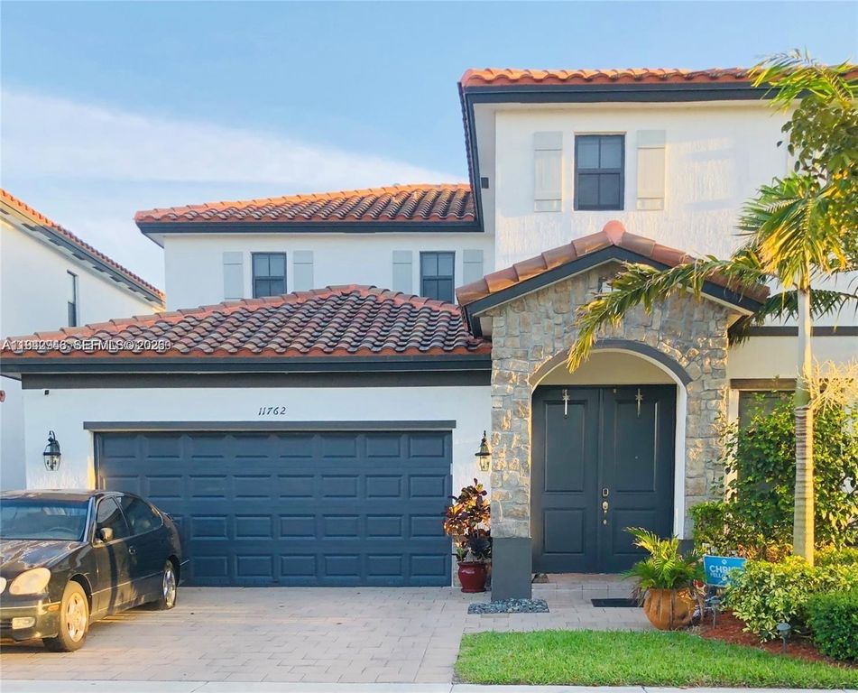 11762 SW 253rd St 1, Homestead, FL 33032