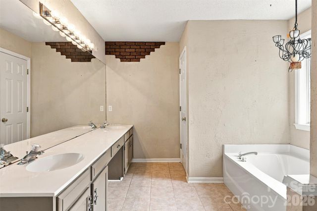 13504 Norlington Court, Charlotte, NC 28273