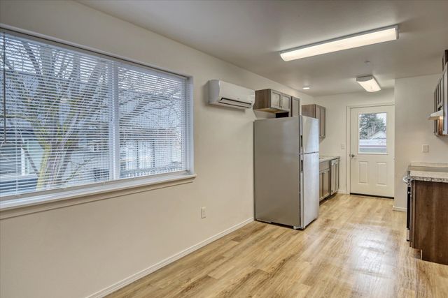 3002 N Crestline St, Spokane, WA 99207