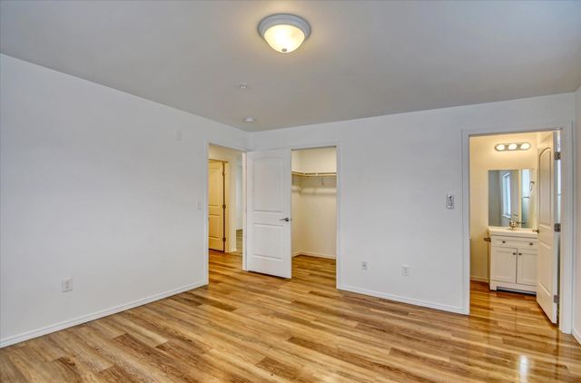 3002 N Crestline St, Spokane, WA 99207