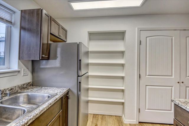 3002 N Crestline St, Spokane, WA 99207