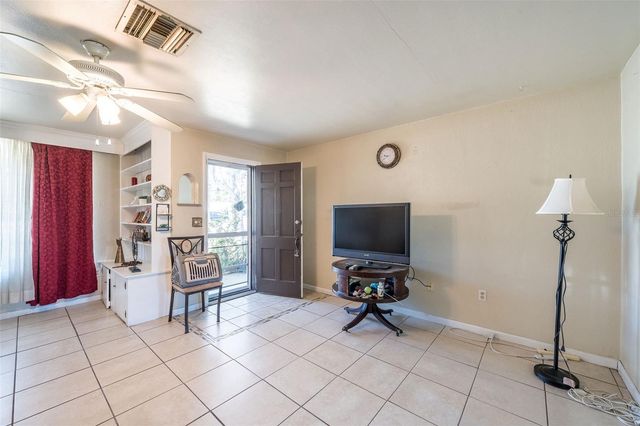 708 N SAINT CLAIR ABRAMS AVENUE, Tavares, FL 32778