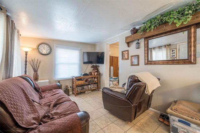 708 N SAINT CLAIR ABRAMS AVENUE, Tavares, FL 32778