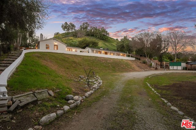 10311 Wheatland Avenue, Shadow Hills, CA 91040