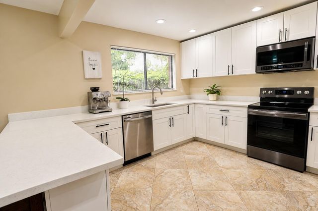 749 NW 40TH Terrace, Deerfield Beach, FL 33442