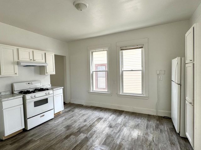 2921 N 26th STREET, Milwaukee, WI 53206