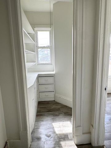 2921 N 26th STREET, Milwaukee, WI 53206