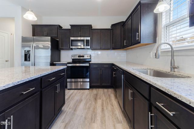 111 Sugarberry, Spring Lake, NC 28390