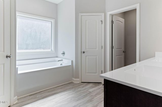 111 Sugarberry, Spring Lake, NC 28390