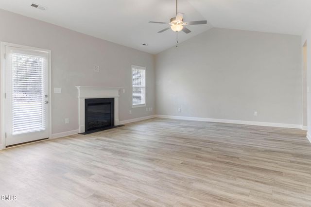 111 Sugarberry, Spring Lake, NC 28390