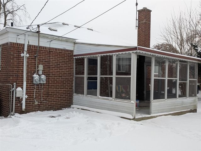 18429 Stephens Road, Eastpointe, MI 48021