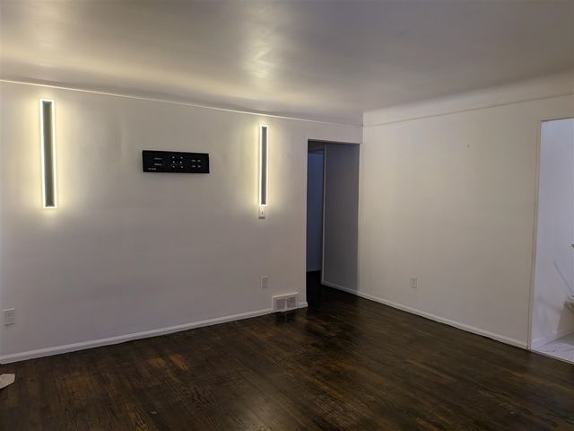 18429 Stephens Road, Eastpointe, MI 48021