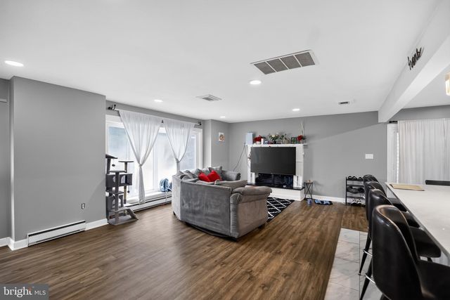 628 GEORGE AVE, Essex, MD 21221