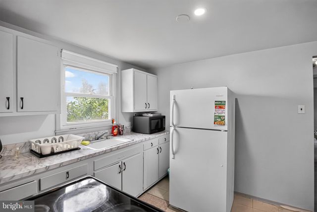 628 GEORGE AVE, Essex, MD 21221