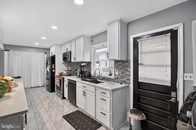 628 GEORGE AVE, Essex, MD 21221