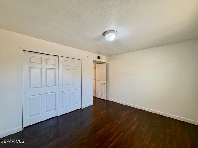 4332 LOMA DE BRISAS Drive, El Paso, TX 79934