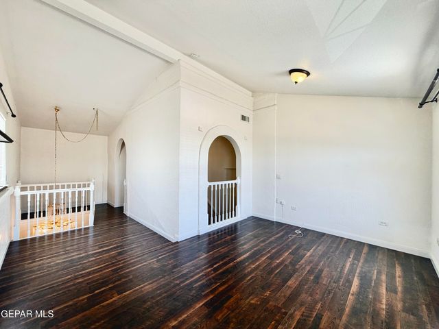 4332 LOMA DE BRISAS Drive, El Paso, TX 79934