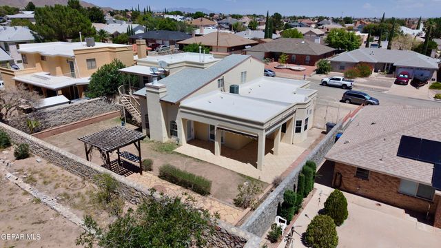 4332 LOMA DE BRISAS Drive, El Paso, TX 79934