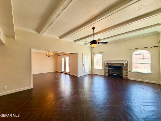 4332 LOMA DE BRISAS Drive, El Paso, TX 79934