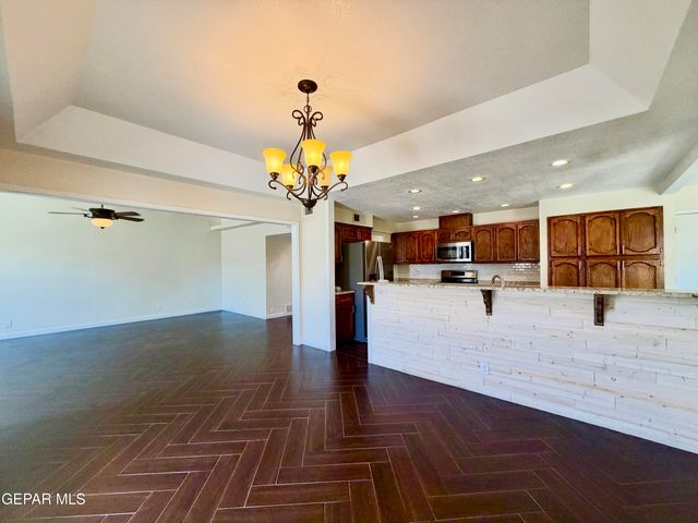 4332 LOMA DE BRISAS Drive, El Paso, TX 79934