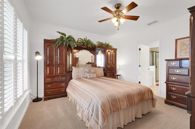 489 KESTREL DRIVE, Groveland, FL 34736