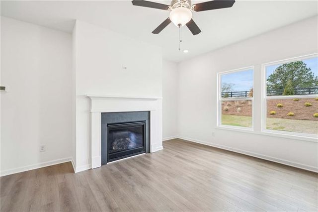 320 Silverleaf Trl, Bethlehem, GA 30620