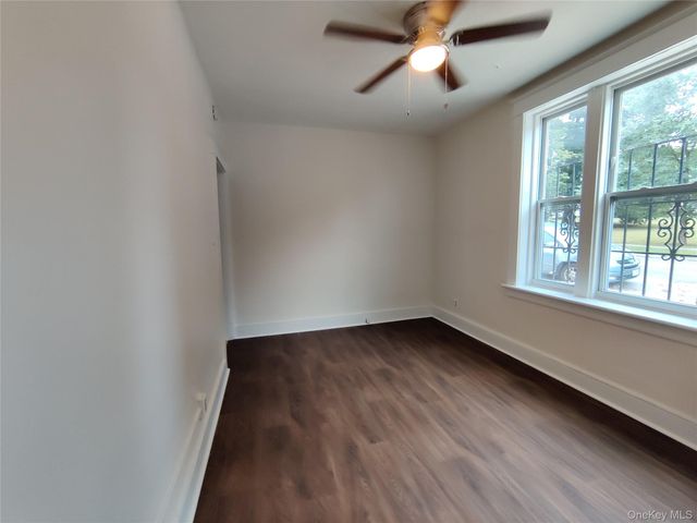 98 Montgomery Street 1, Poughkeepsie, NY 12601