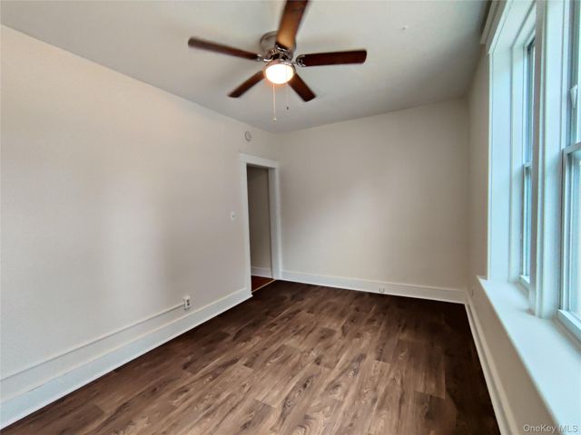 98 Montgomery Street 1, Poughkeepsie, NY 12601